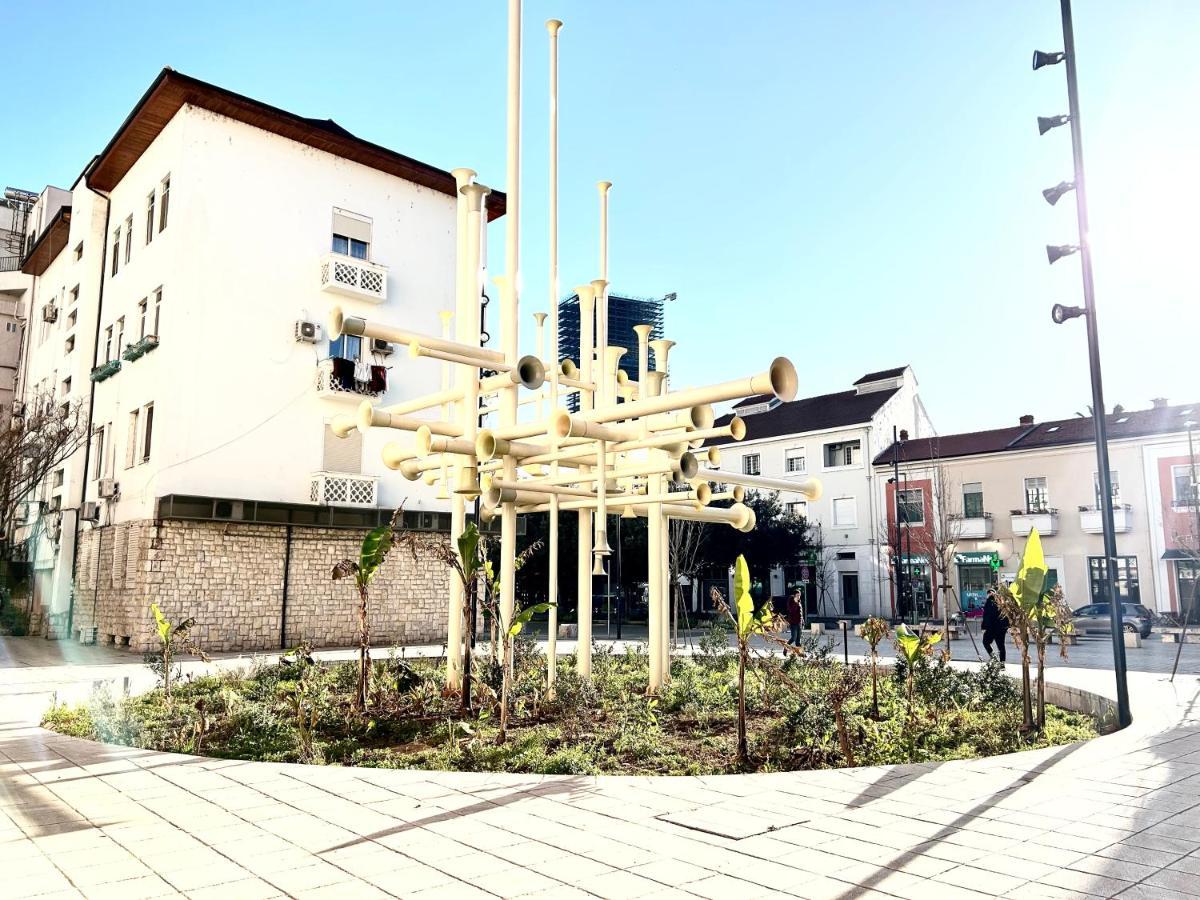 Tirana Square Hotel ภายนอก รูปภาพ