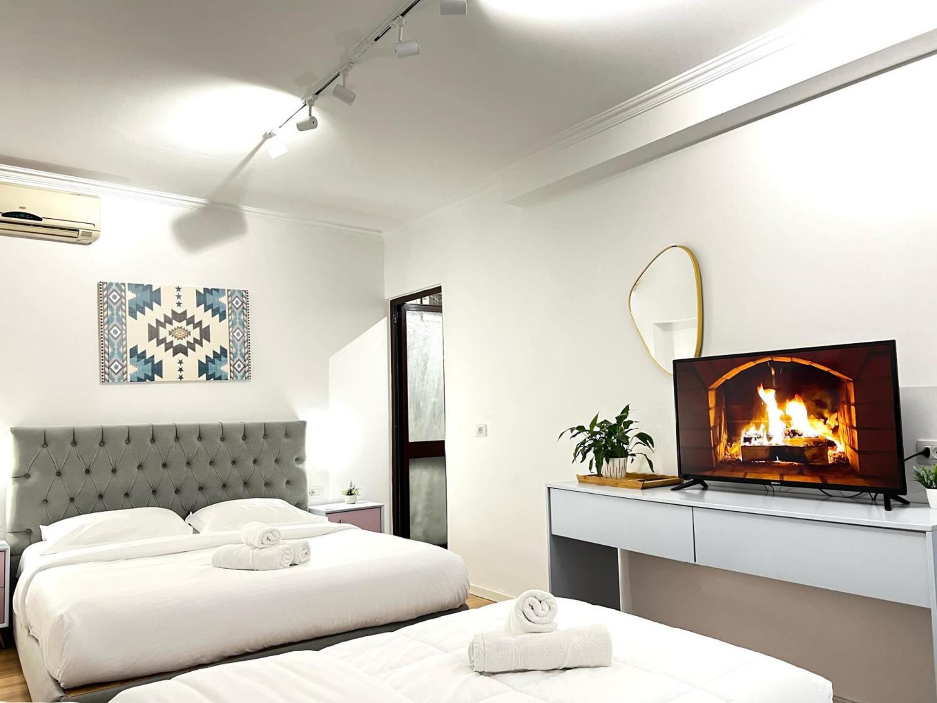 Tirana Square Hotel ภายนอก รูปภาพ
